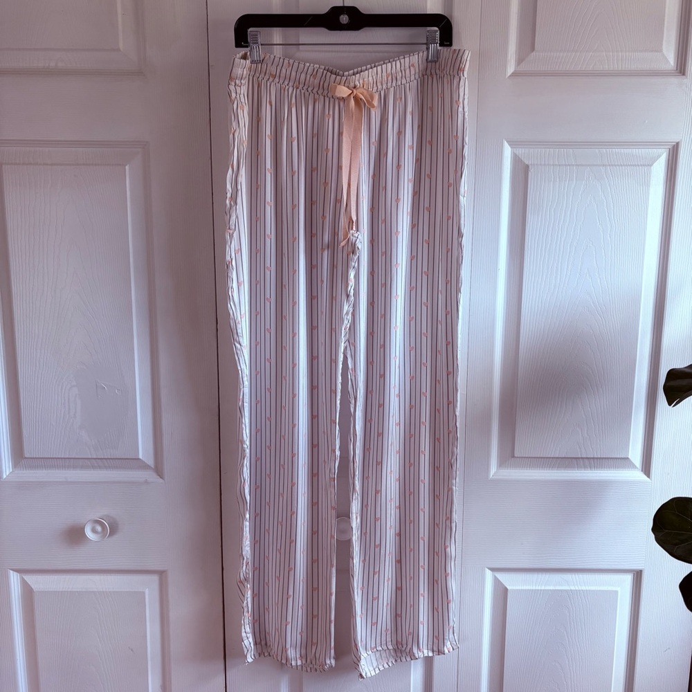PJ‎ Salvage White Pink Soft Stripe Heart Pajama Pants Valentines Valentines XL